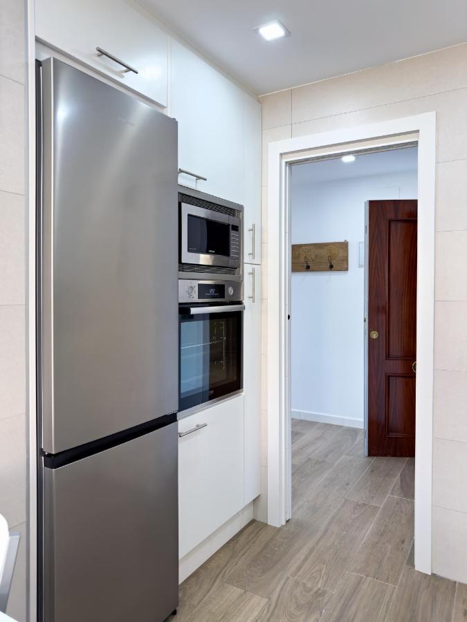 Sunset Malaga - Luxurious & Parking Apartment Luaran gambar