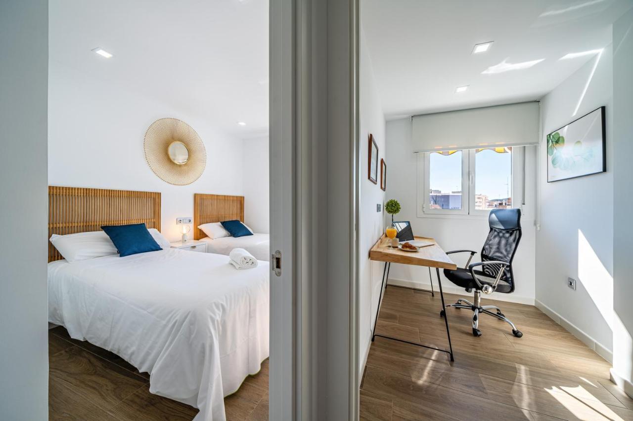 Sunset Malaga - Luxurious & Parking Apartment Luaran gambar