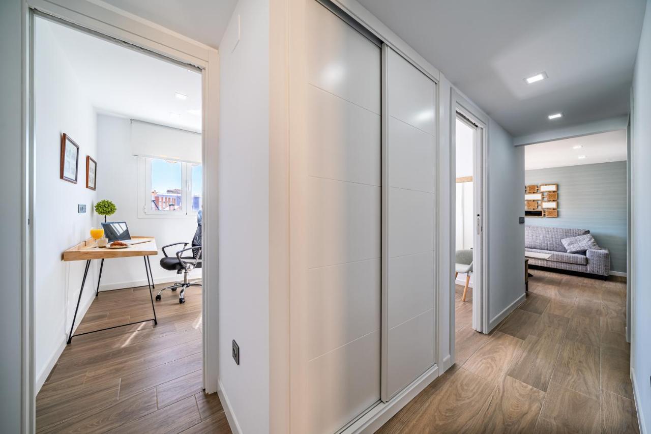 Sunset Malaga - Luxurious & Parking Apartment Luaran gambar